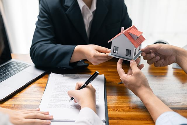 Smart Investors Follow News Real Estate